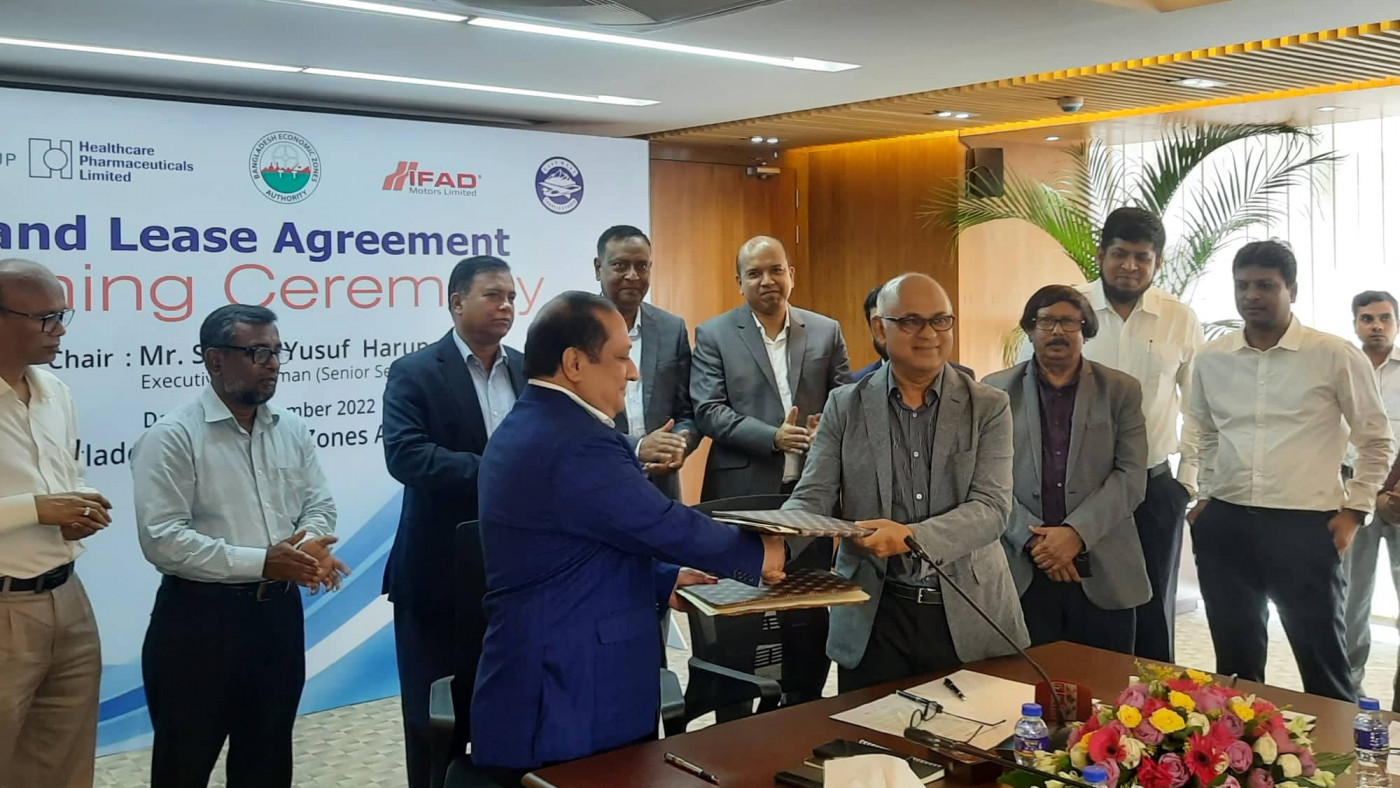 Six firms sign economic zone plot deal